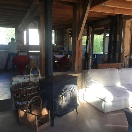 Сasa de vacaciones Grange En Maurille Sirac