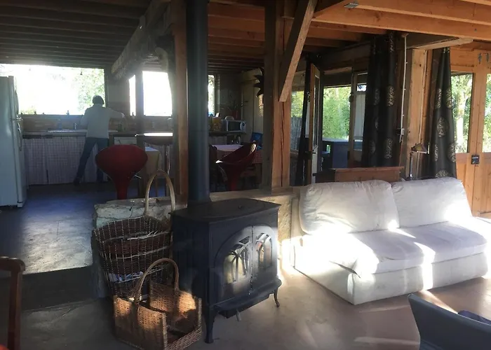 Semesterbostad Grange En Maurille Sirac