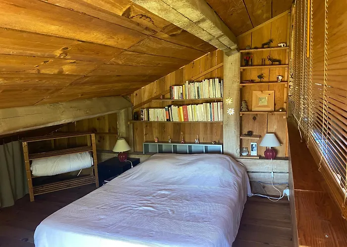 Semesterbostad Grange En Maurille